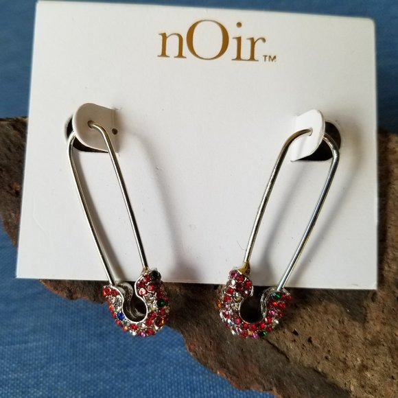 nOir Safety Pin Bling Earrings - NWT - Picture 2 of 5
